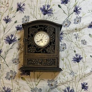 Wood Jewelry Organizer with ticking clock